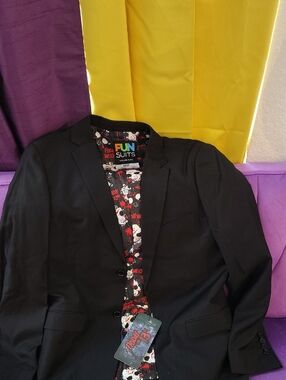 FUN SUITS Men’s Black Blazer with Graphic Lining